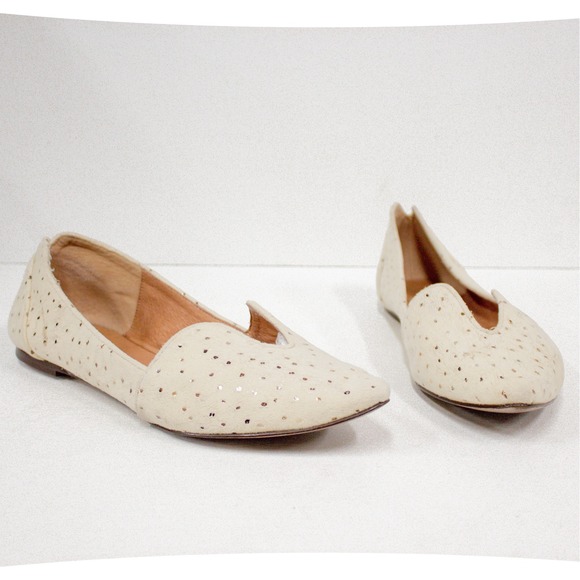 Gee Wawa Anthropology Lydia Cutout Flats Women's Size 9 - Picture 2 of 12